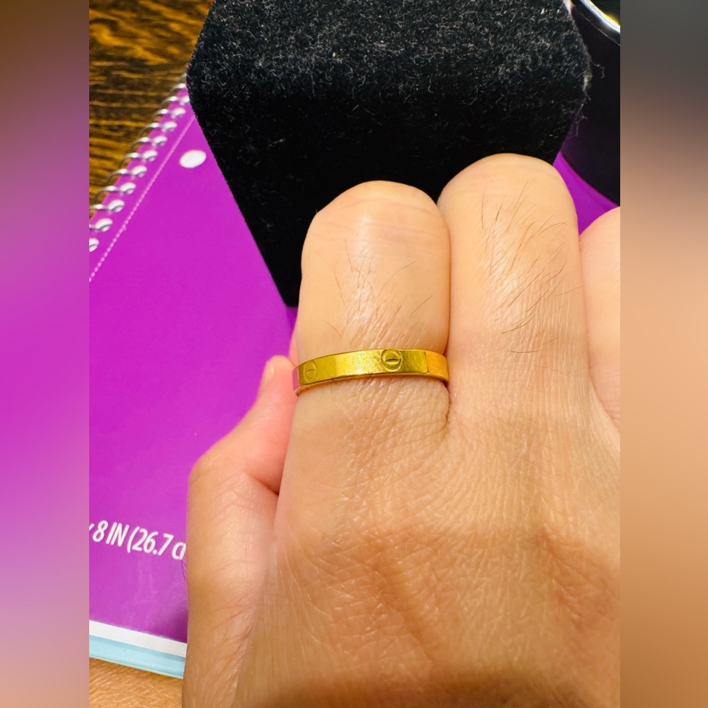 18K Saudi Gold Ring Solid thick size 8 love ring